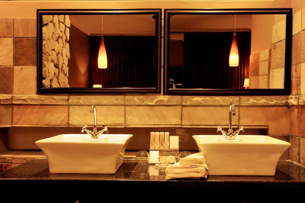 Anta Boga Hotel Bloemfontein Chambre photo