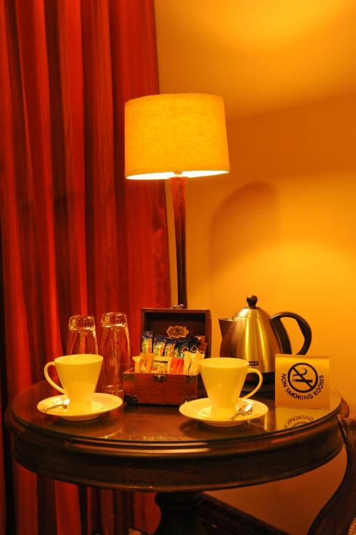 Anta Boga Hotel Bloemfontein Extérieur photo