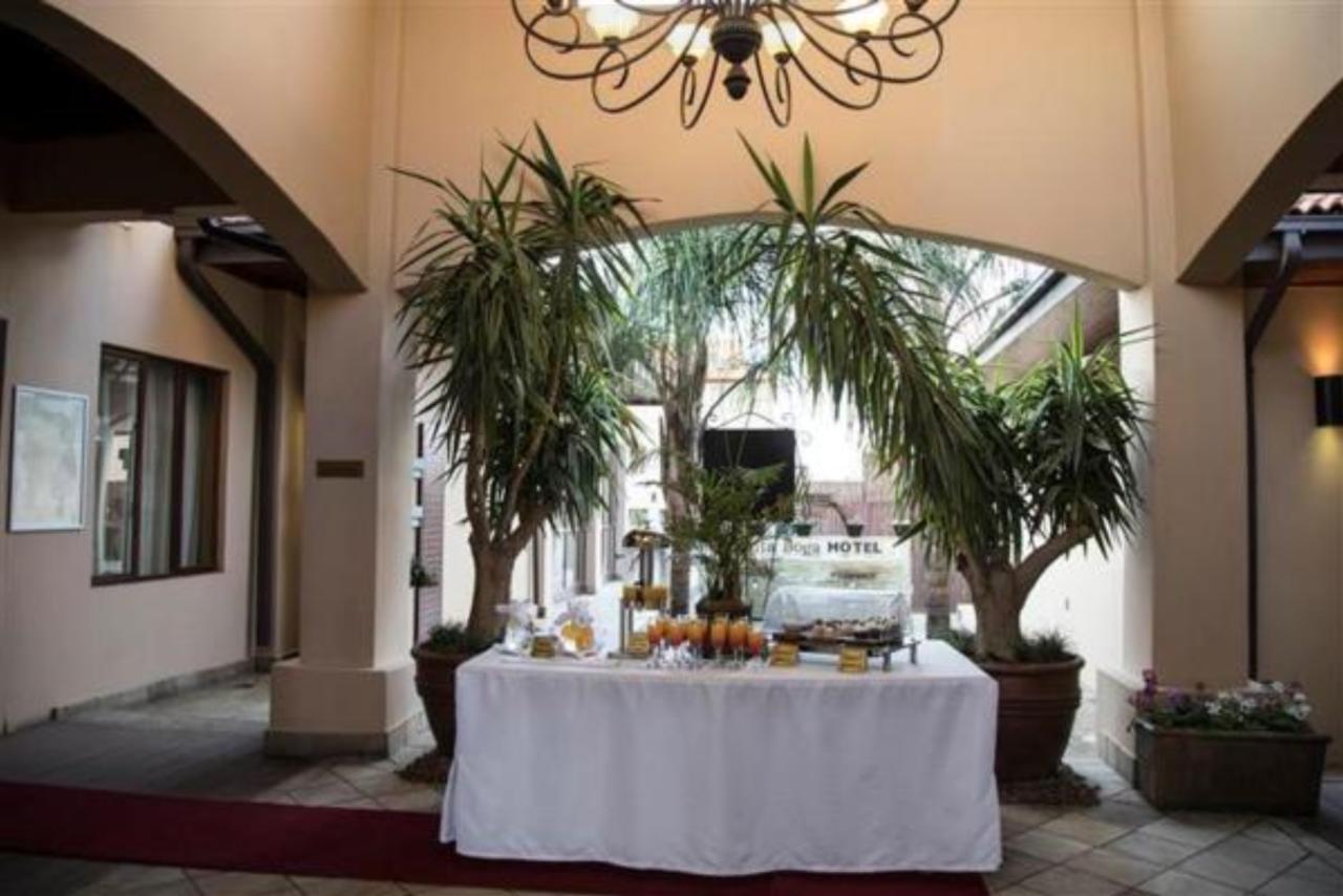 Anta Boga Hotel Bloemfontein Extérieur photo